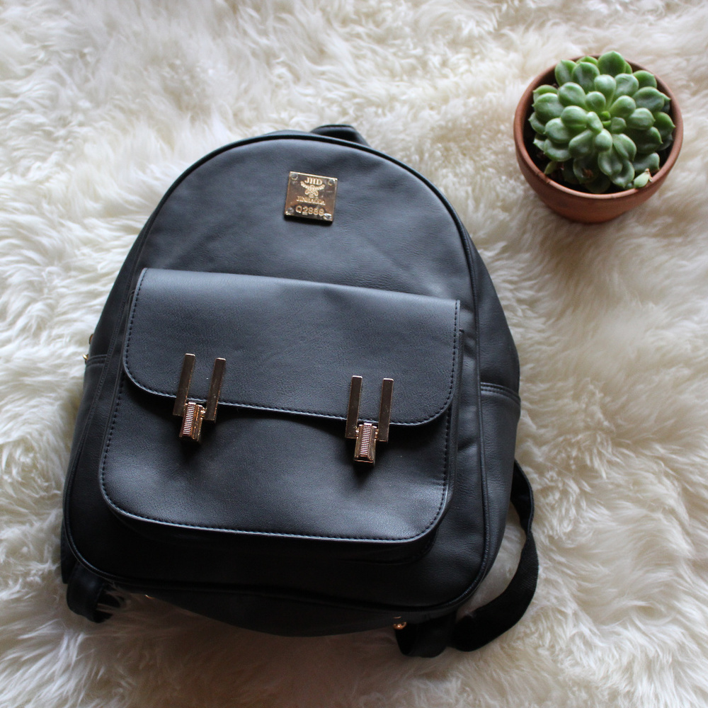 Black Faux Leather Backpack/Purse